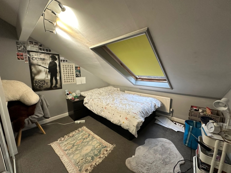 Room 9